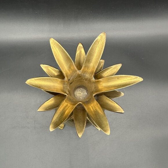 Vintage Brass Pineapple Candlestick Holder Statue Paw Feet Tropical Fruit Decor - Picture 6 of 14